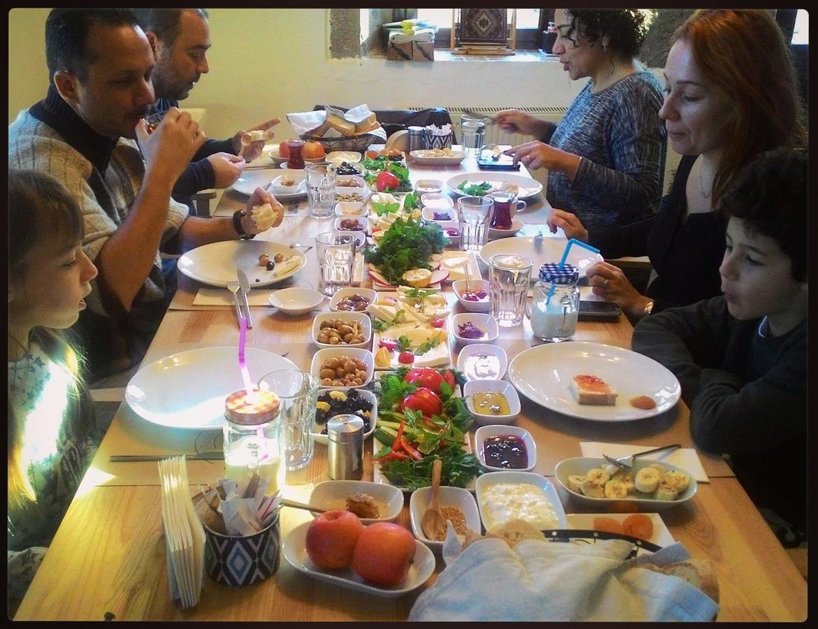 Assos Bohemian Hotel Εξωτερικό φωτογραφία